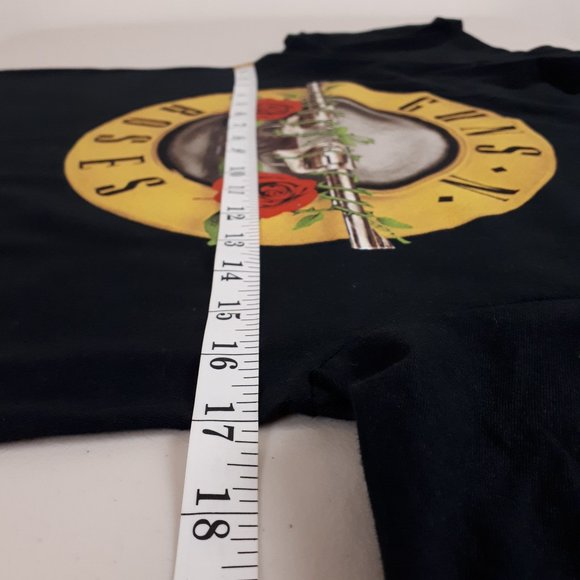 Port & Company Guns N’ Roses Graphic T-shirt - Picture 4 of 13